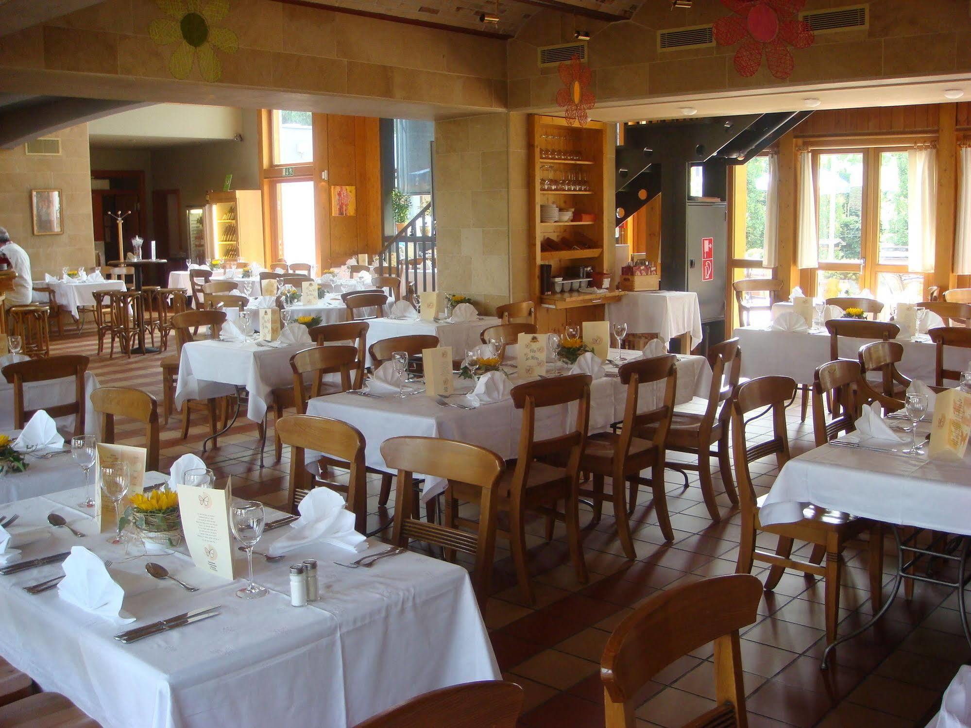 Brasserie Beierhaascht Bascharage Eksteriør billede